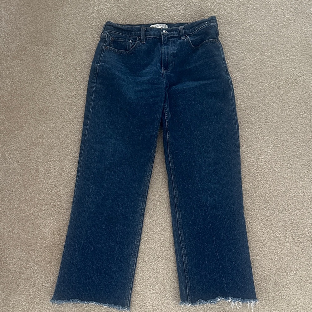 Abercrombie & Fitch Dark Blue Flare Jeans size 28, 6s  the baggy low rise jean